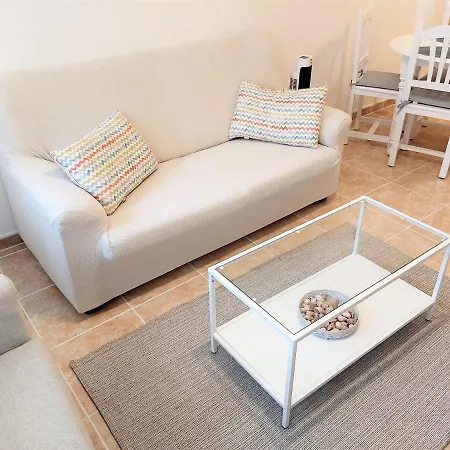 Διαμέρισμα Sarah *