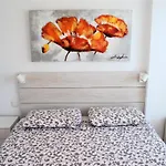 Sarah Apartmán